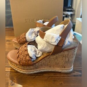 Steve Madden Darling Wedge Sandal - Cognac - NWT - 9.5